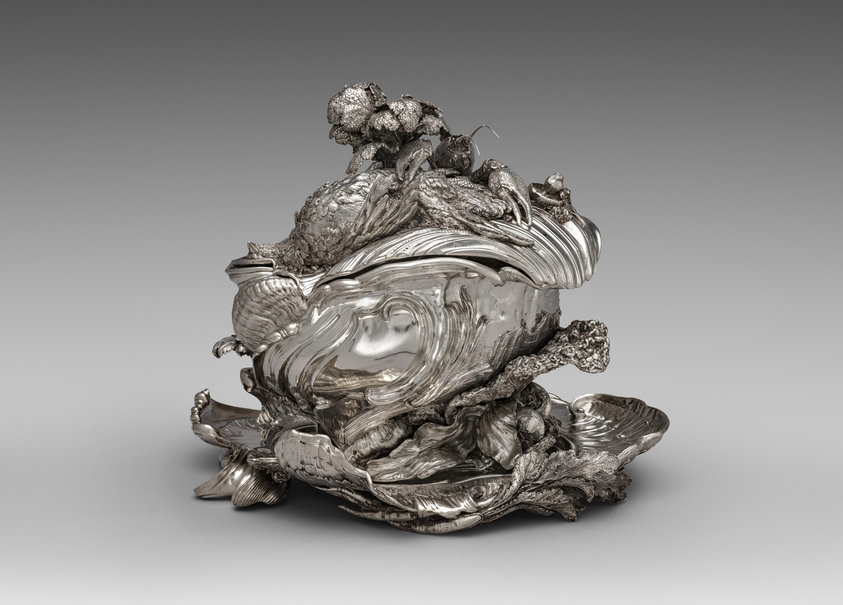 Covered Tureen on Stand (Pot-à-oille)