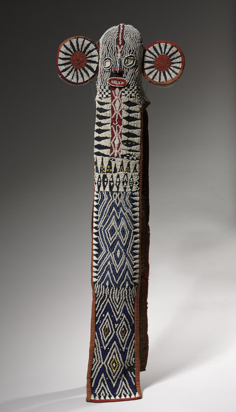 Mask (mbap mteng): Elephant (aka)