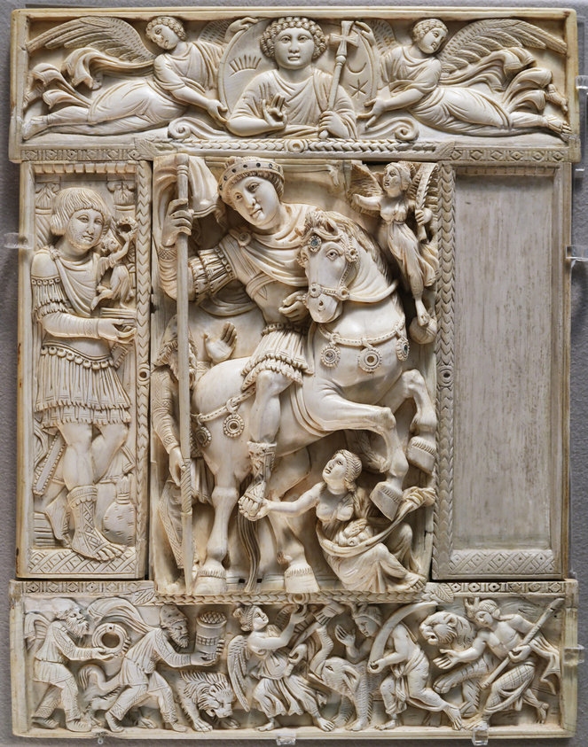 Feuillet de diptyque en cinq parties : l'Empereur triomphant (Justinien ?)